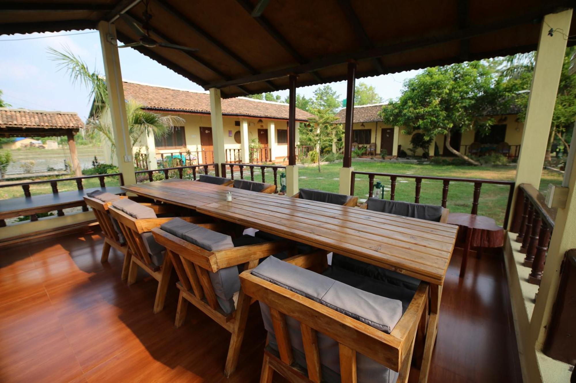 Bardia Eco Friendly Homestay Bardiya Luaran gambar